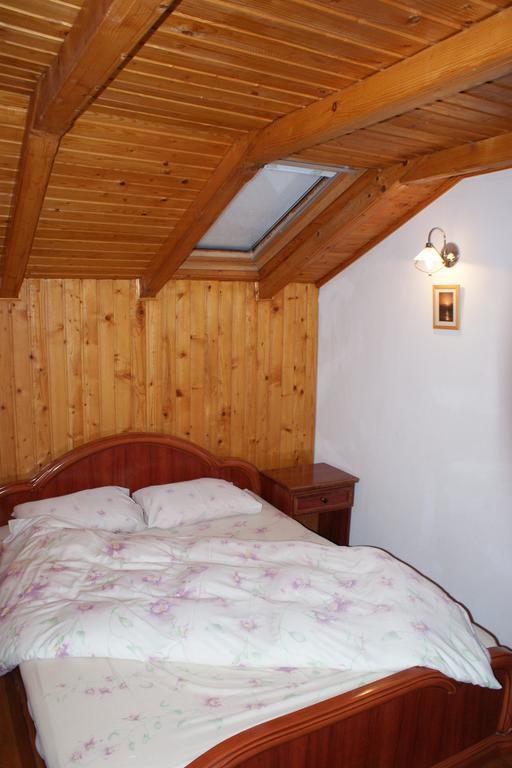 Maison d'hôtes Casa Georgeta à Bran  Extérieur photo